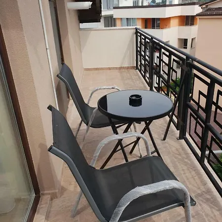 Mamaia Nord Apartamento *